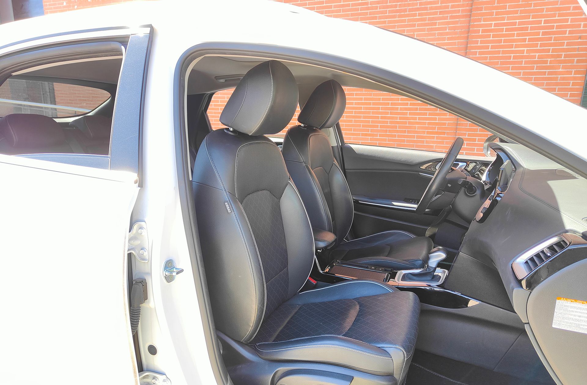 Kia XCeed 1.6 GDi PHEV eMotion - foto 23