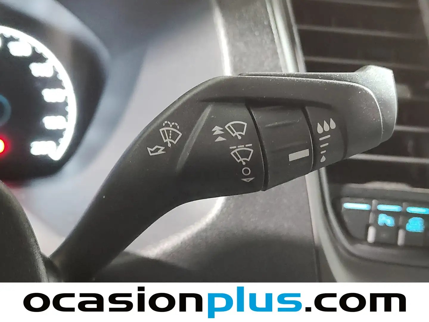 Foto Ford Transit Custom Ford Transit Custom Kombi 2.0 TDCI 320 L1 Trend  (130 CV) 9 Plazas