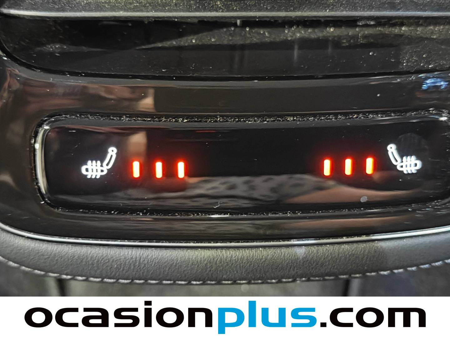 Extras y acabados del EBRO S800 EBRO S800 1.6 TGDI Luxury DCT (147 CV)