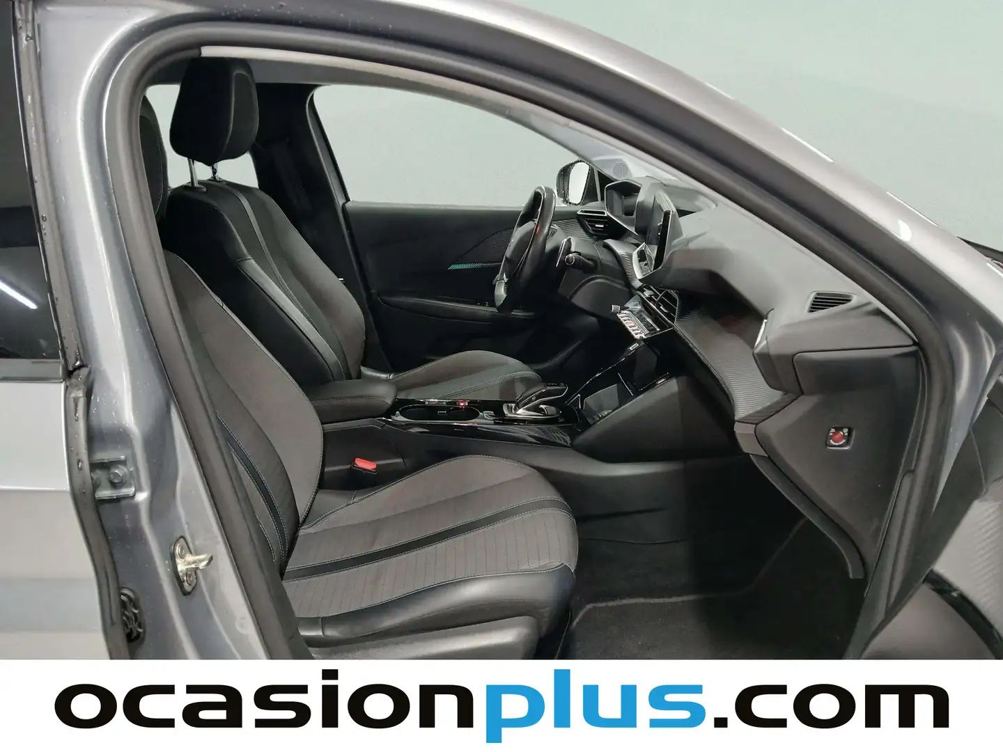 Foto Peugeot 208 Peugeot 208 PureTech 100 Allure Pack EAT8 (100 CV)