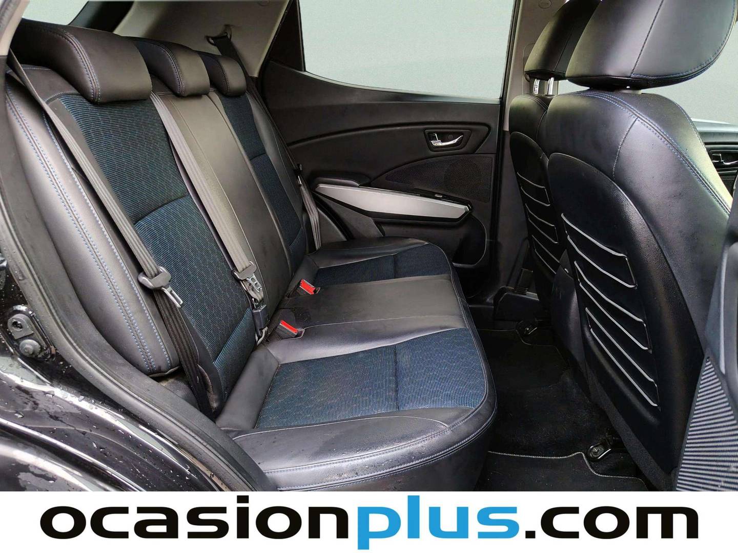 SsangYong Tivoli SsangYong Tivoli G16 1.6 Limited 4x2 (128 CV) km 0