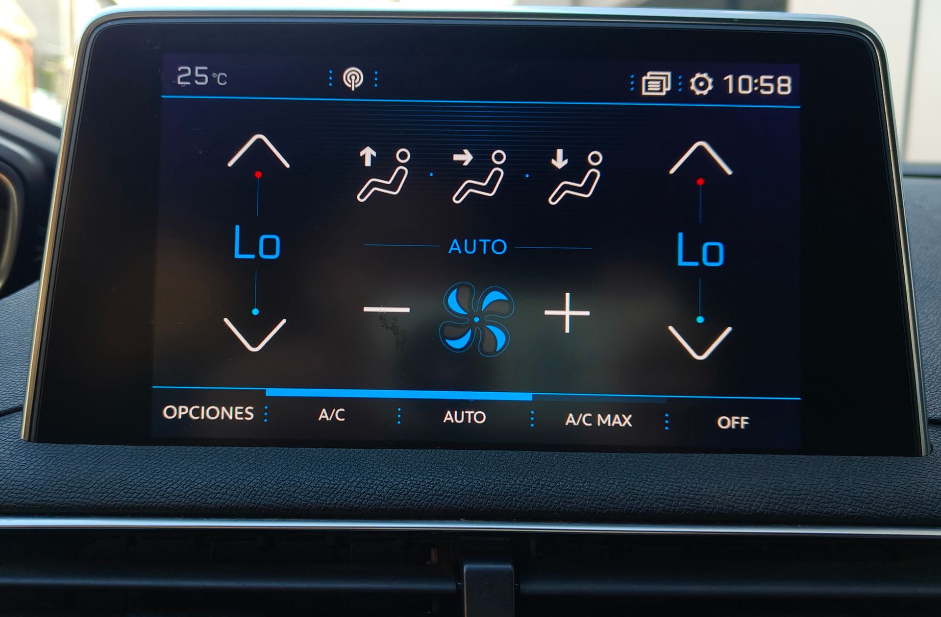 Peugeot 3008 BlueHDi 130 GT Line EAT8 - foto 36