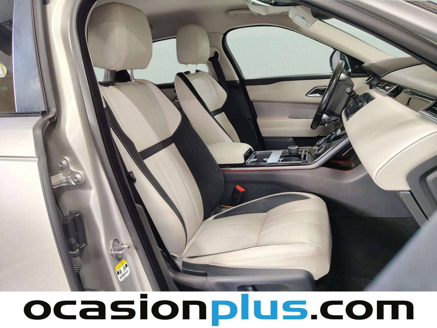 Land Rover Range Rover Velar Land Rover Range Rover Velar P300 R-Dynamic SE 4WD Auto (300 CV) seminuevo