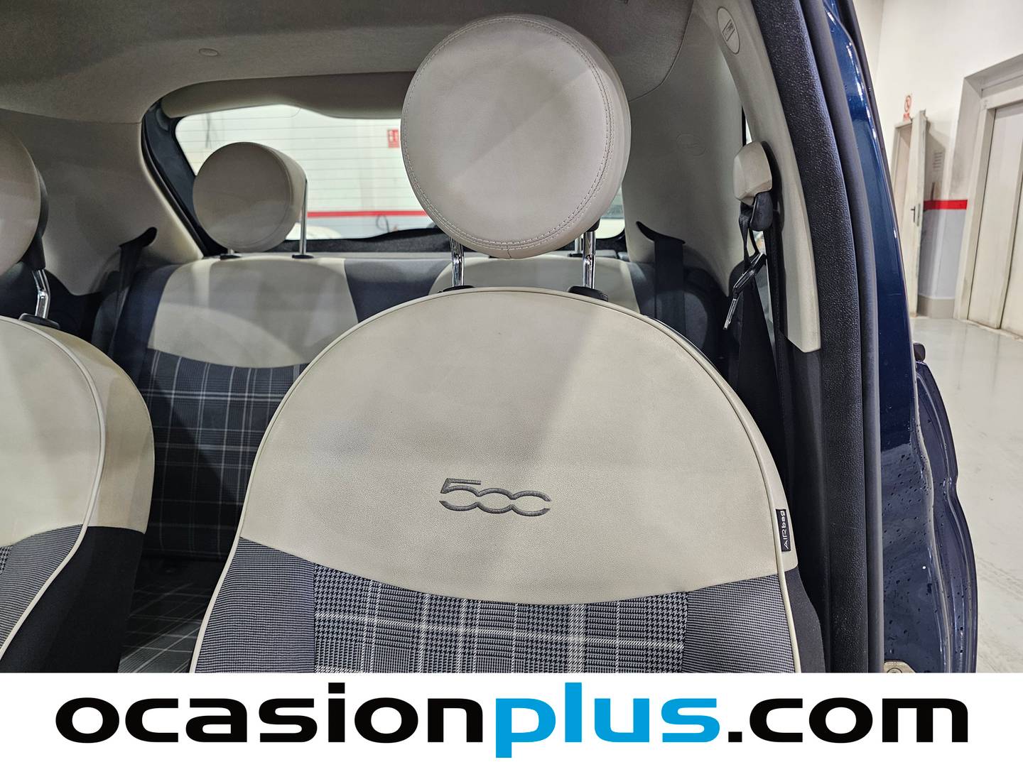Extras y acabados del Fiat 500 Fiat 500 1.2 8v Lounge (69 CV)