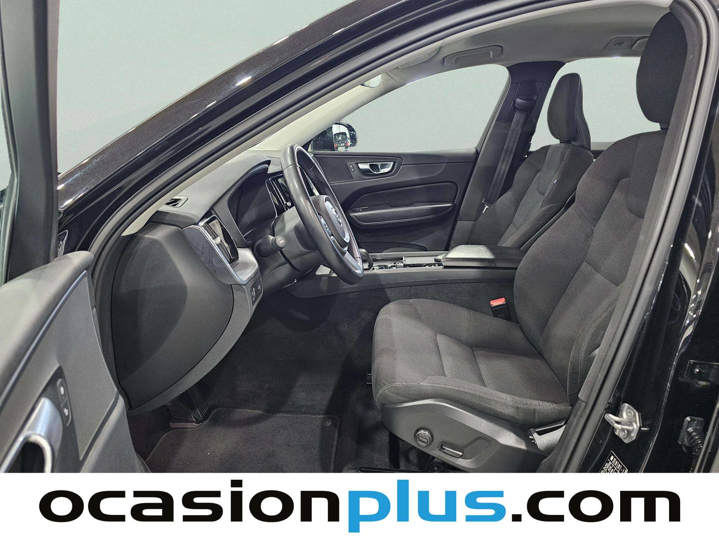 Foto asientos delanteros Volvo XC60 Volvo XC60 D Momentum Pro Auto (197 CV)