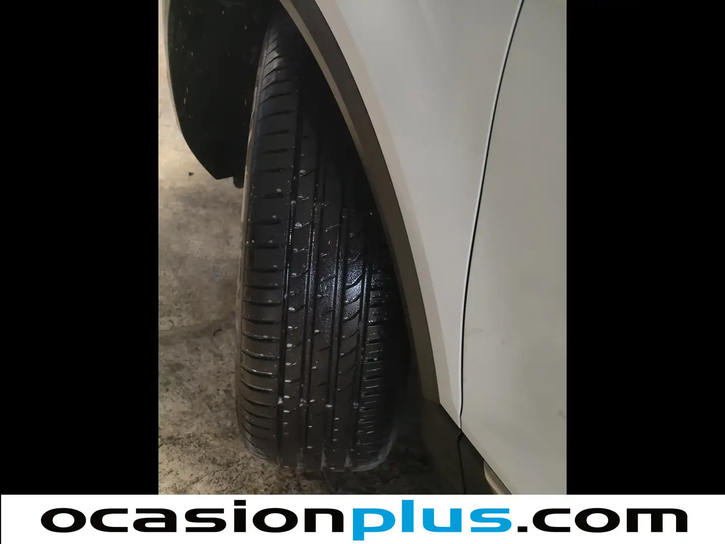 Foto Volkswagen T-Roc Volkswagen T-Roc Advance Style 1.6 TDI (115 CV)