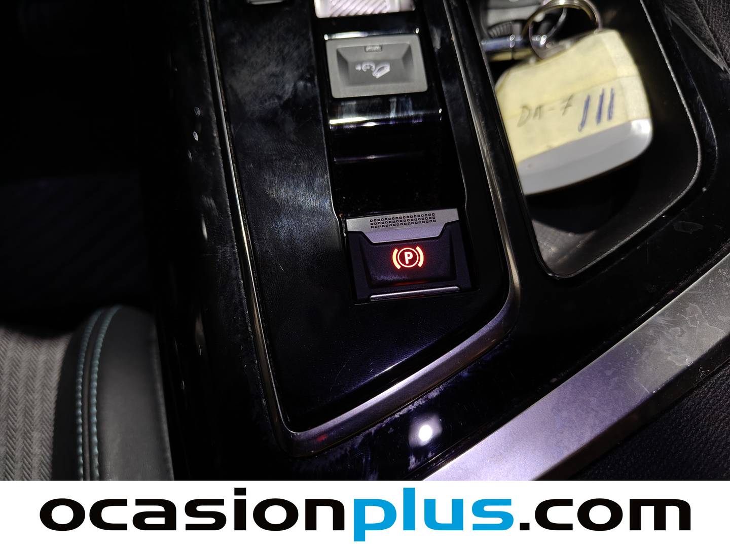 Foto Peugeot 3008 Hybrid Peugeot 3008 Hybrid 300 Allure Pack e-EAT8  (300 CV)