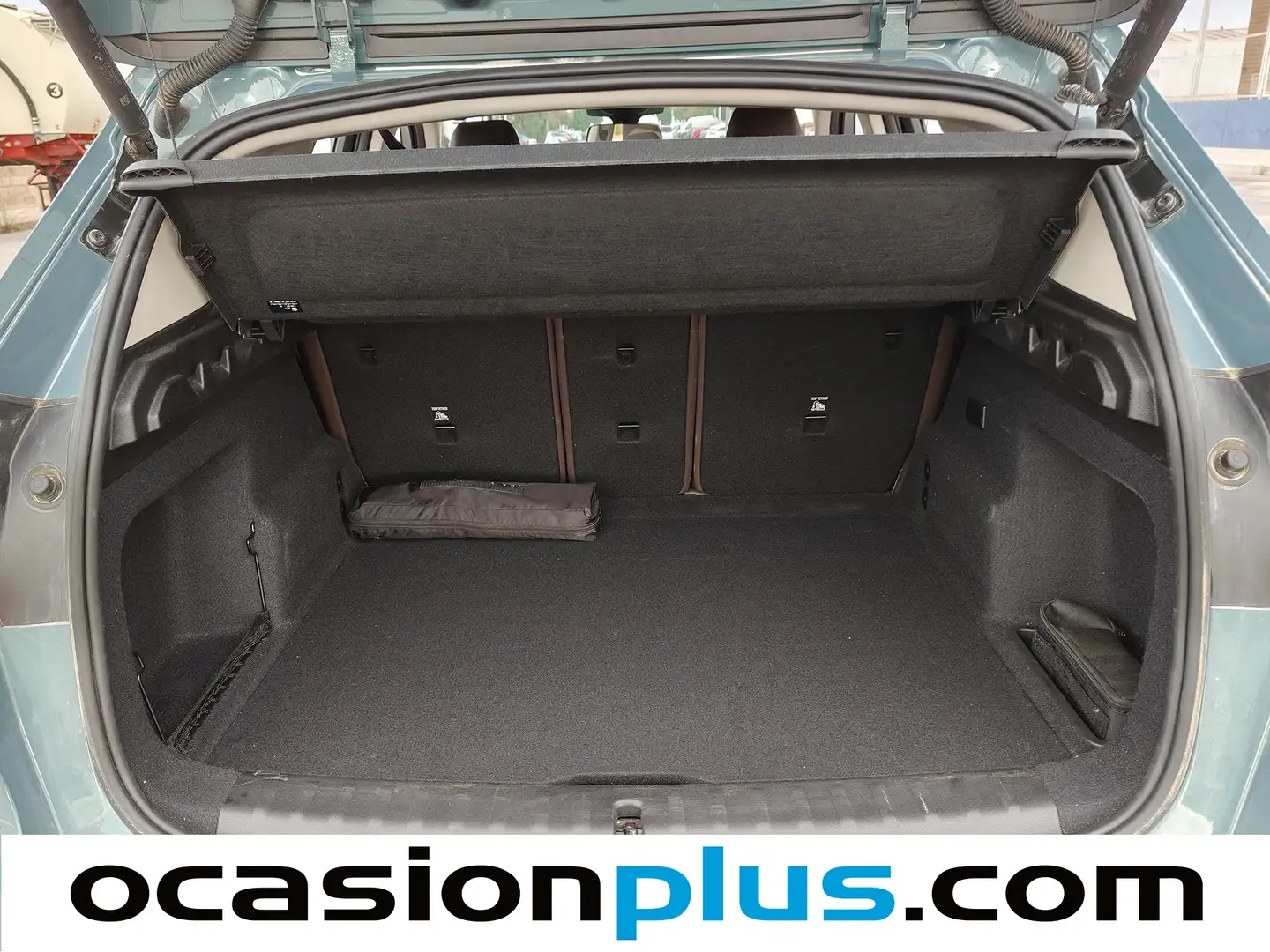 Foto BMW iX1 BMW iX1 xDrive30 (313 CV)