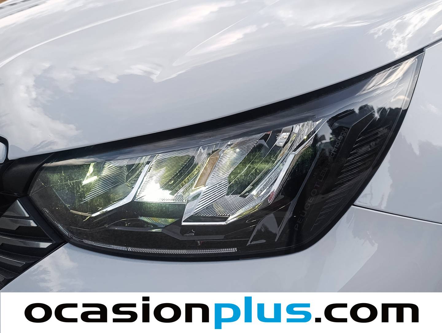 Acabados Peugeot 2008 Peugeot 2008 Allure Hybrid eDCS6 (145 CV)