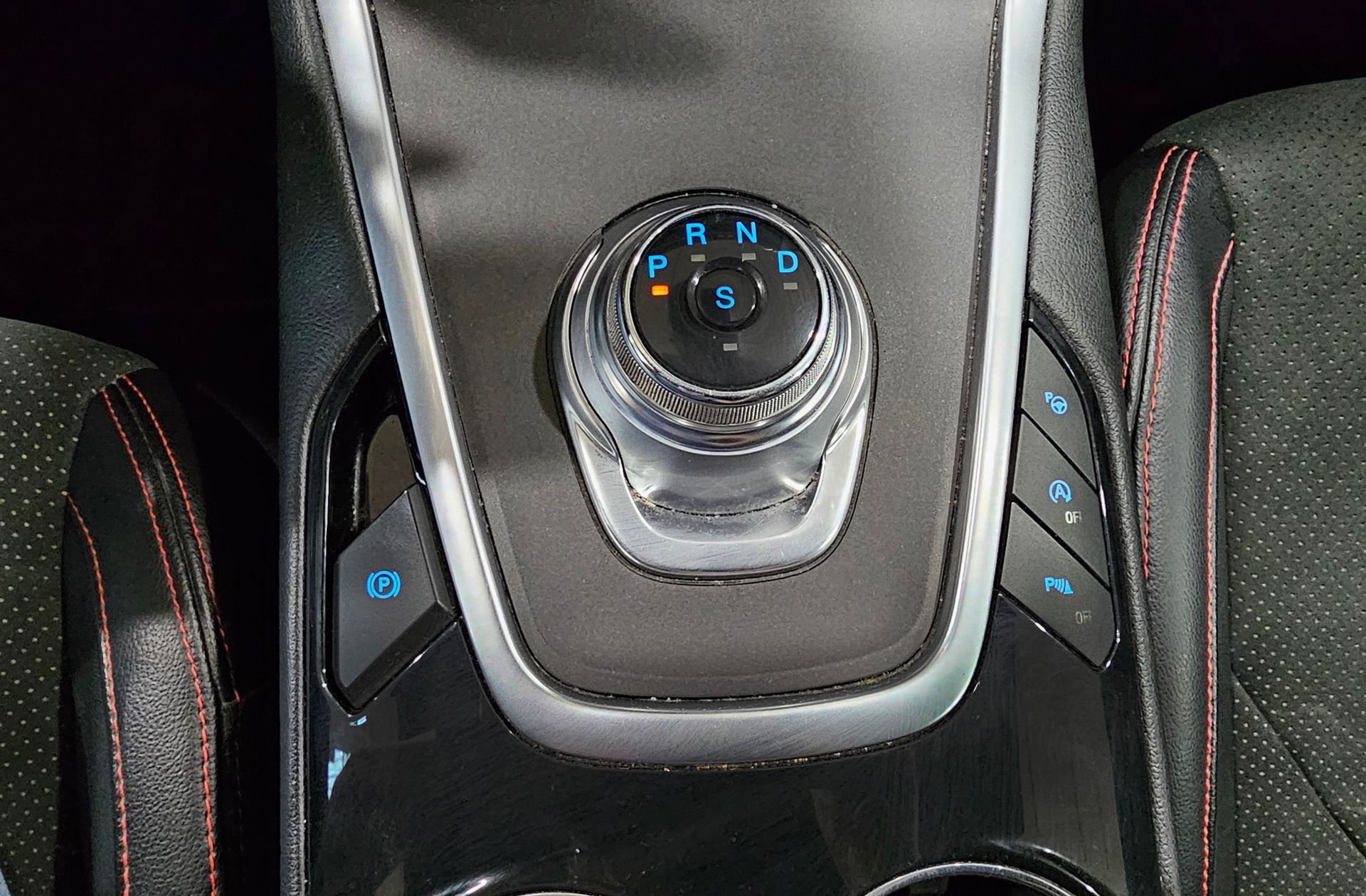 Ford S-Max 2.0 TDCi Panther ST-Line Powershift - foto 6