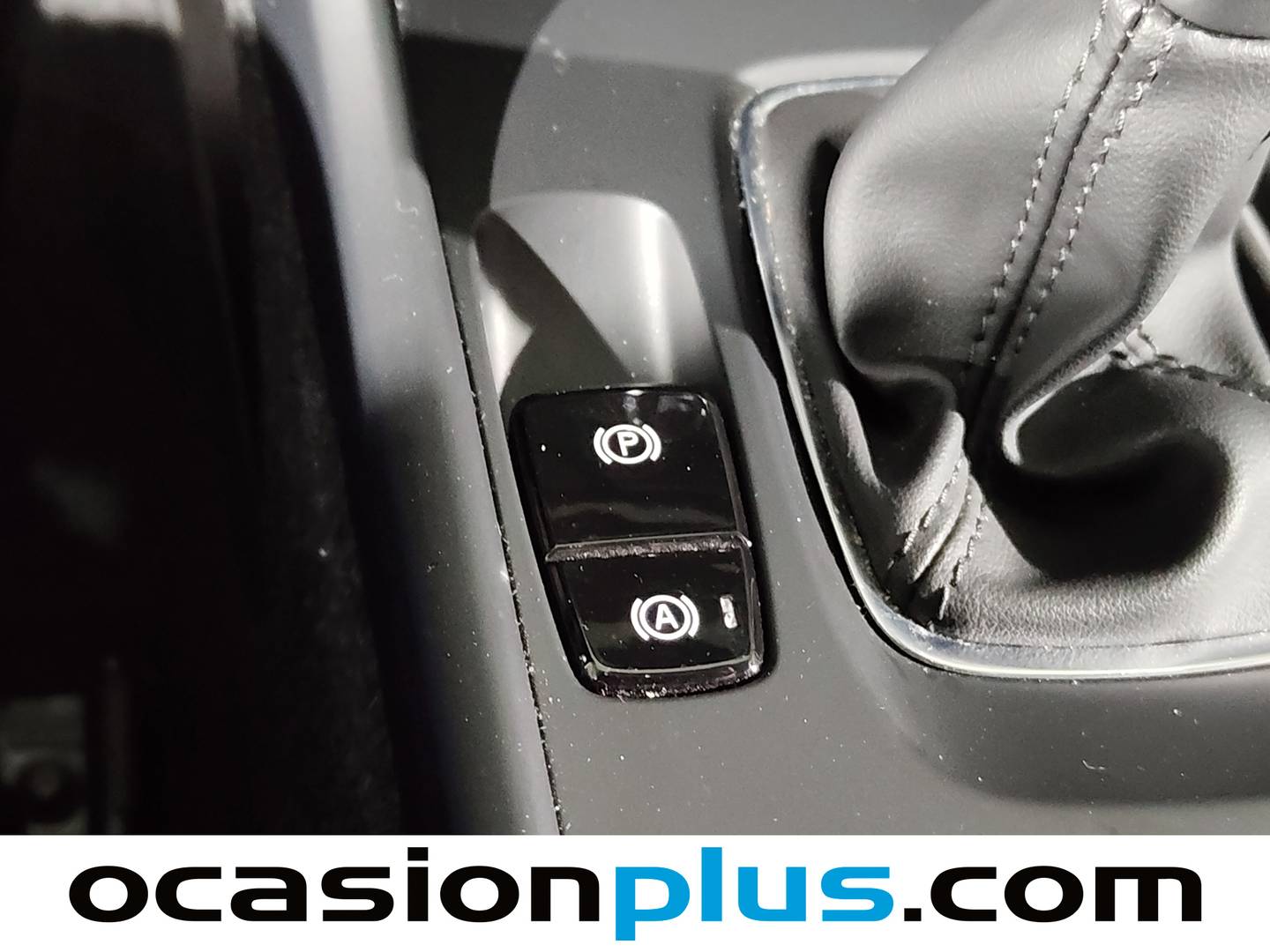 Foto Volvo XC40 Volvo XC40 T2 Momentum Core (129 CV)