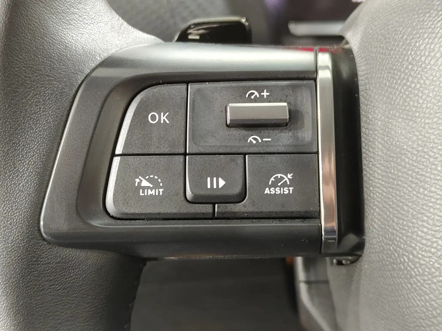 Foto Citroën C4 Citroen C4 BlueHDi 130 S&S Feel Pack EAT8 (130 CV)