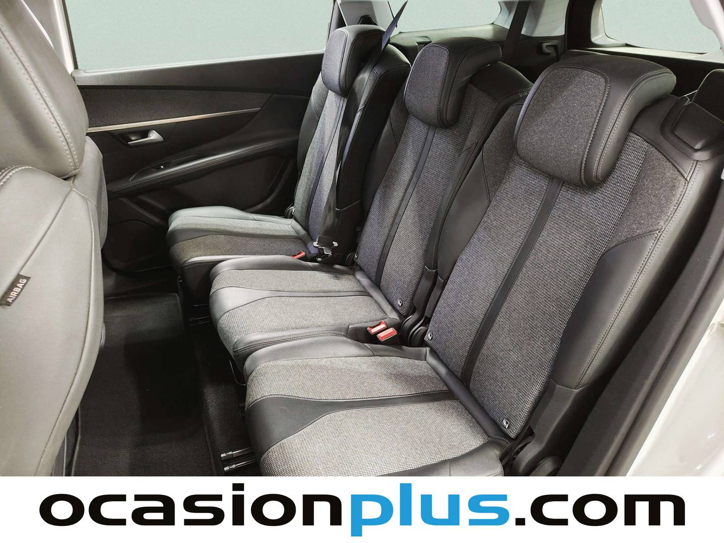 Foto asientos traseros Peugeot 5008 Peugeot 5008 BlueHDi 130 S&S Allure (130 CV)