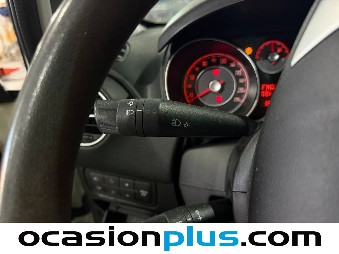 Extras y acabados del Fiat Punto Fiat Punto 1.3 Multijet Easy (75 CV)