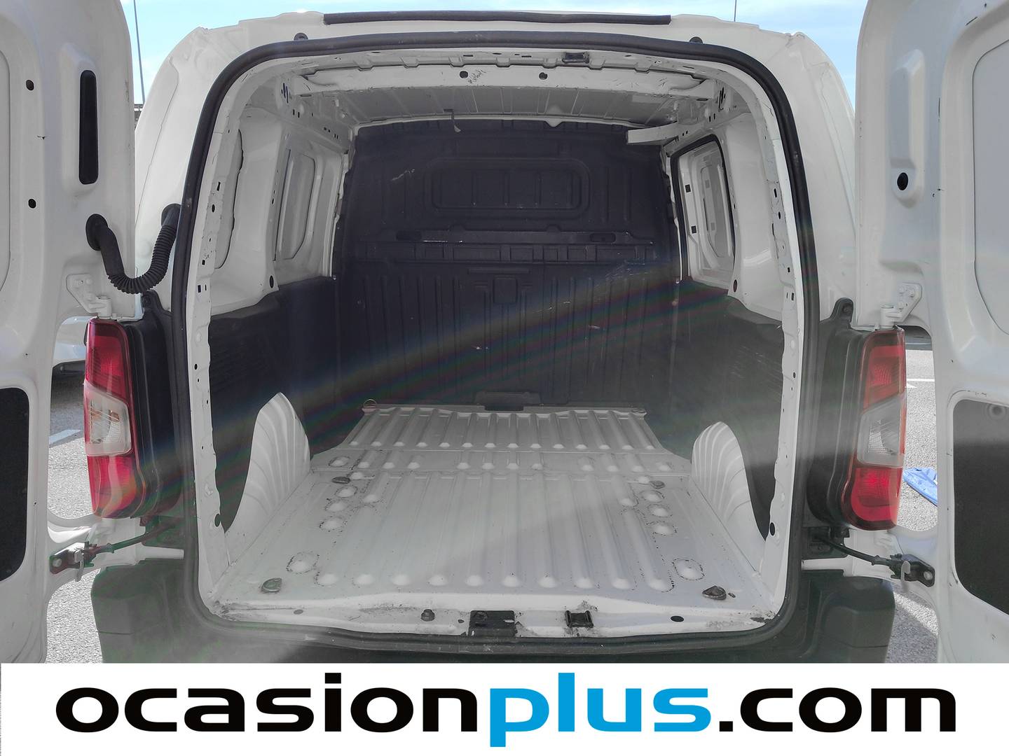 Foto Peugeot Partner Peugeot Partner Furgon BlueHDi 100 Pro Standard 600kg (98 CV)