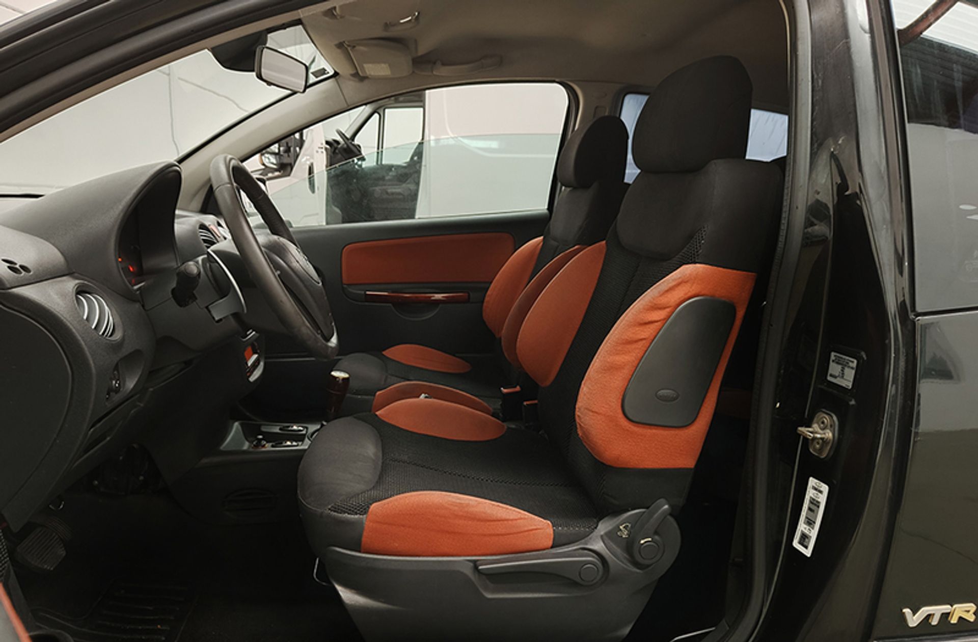 Citroën C2 1.4 HDi VTR - foto 8