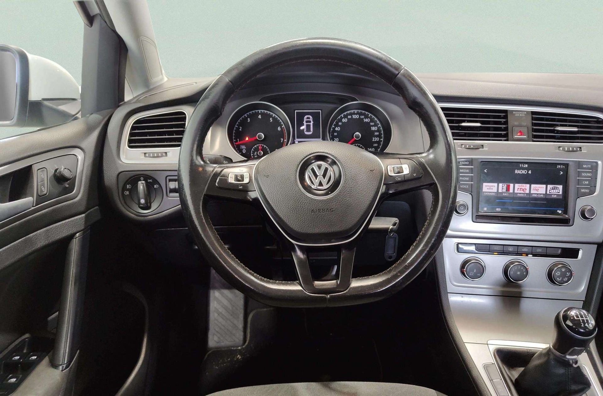 Volkswagen Golf Special Edition 1.2 TSI BMT - foto 17