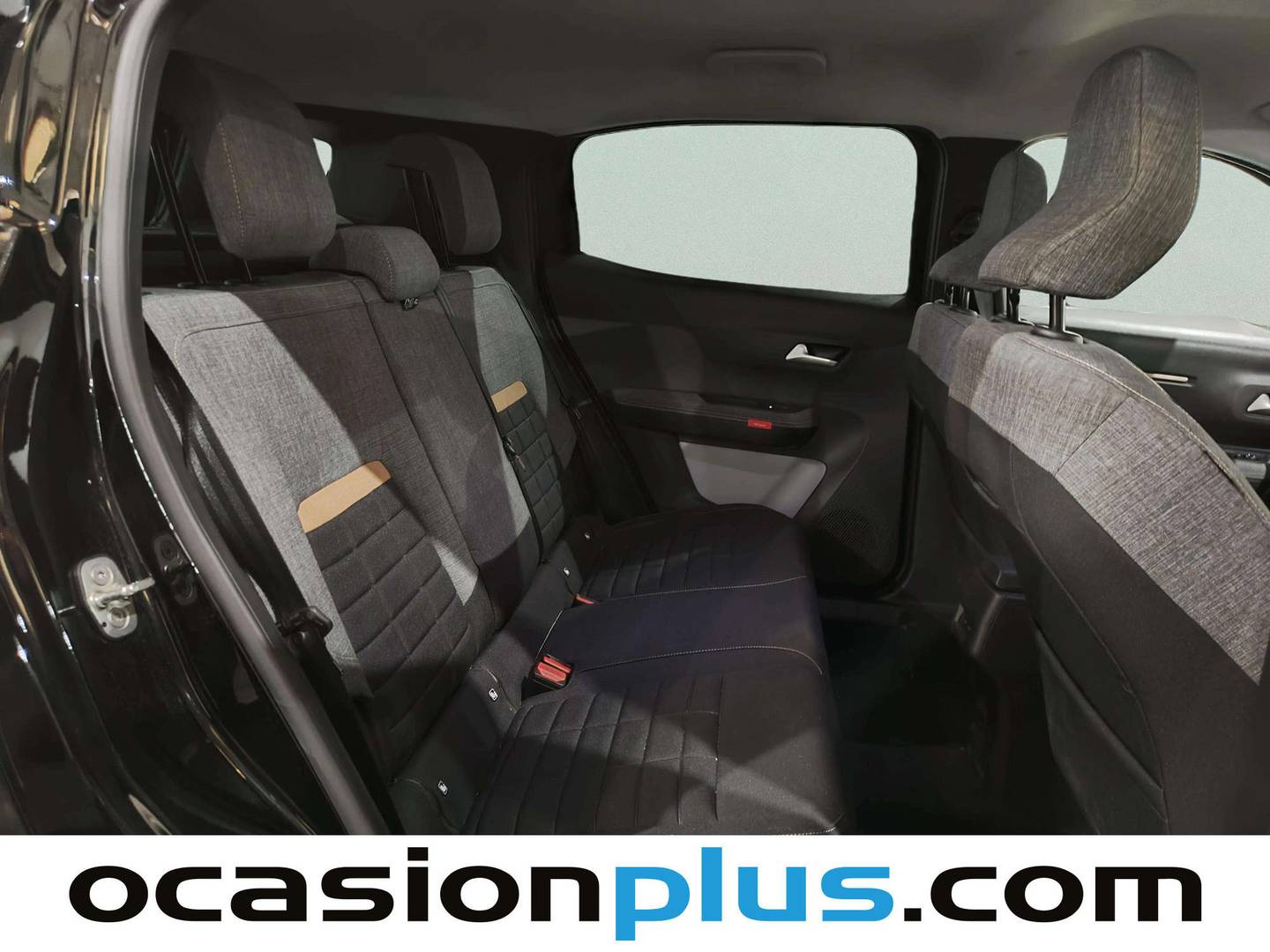 Citroën C3 Aircross Citroën C3 Aircross Hybrid 145 Plus e-DCS6 (145 CV) al mejor precio
