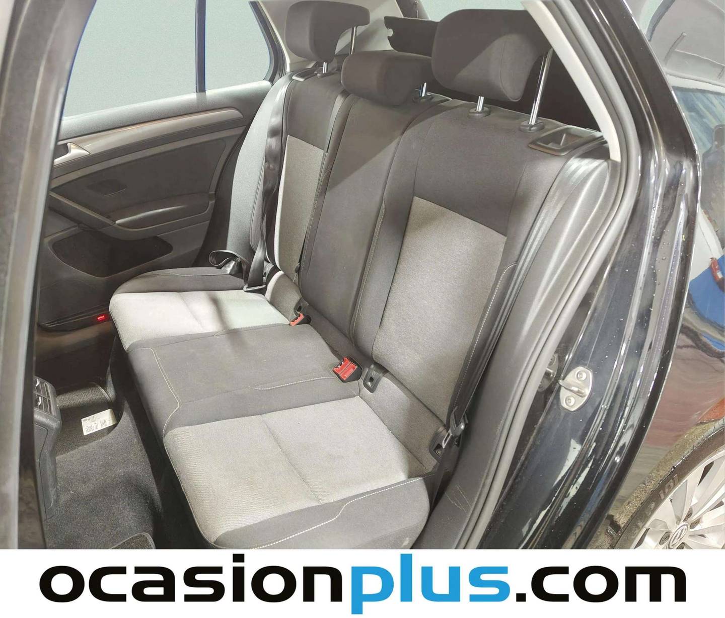 Foto asientos traseros Volkswagen Golf Volkswagen Golf Special Edition 1.6 TDI BMT (110 CV)