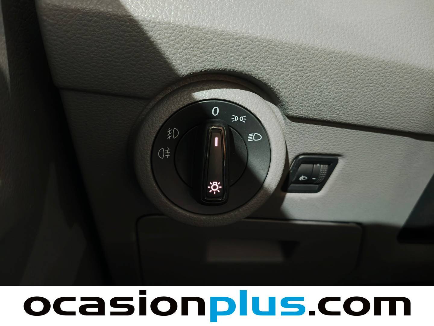 Volkswagen Caravelle Volkswagen Caravelle Origin Batalla Corta 2.0 TDI BMT (110 CV) Camperizada 110cv