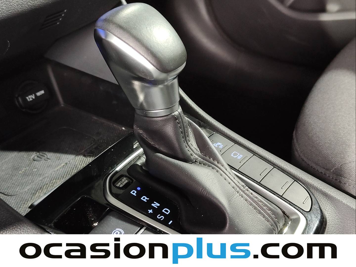 Foto Hyundai IONIQ Hyundai Ioniq 1.6 GDI HEV Tecno DCT (141 CV)