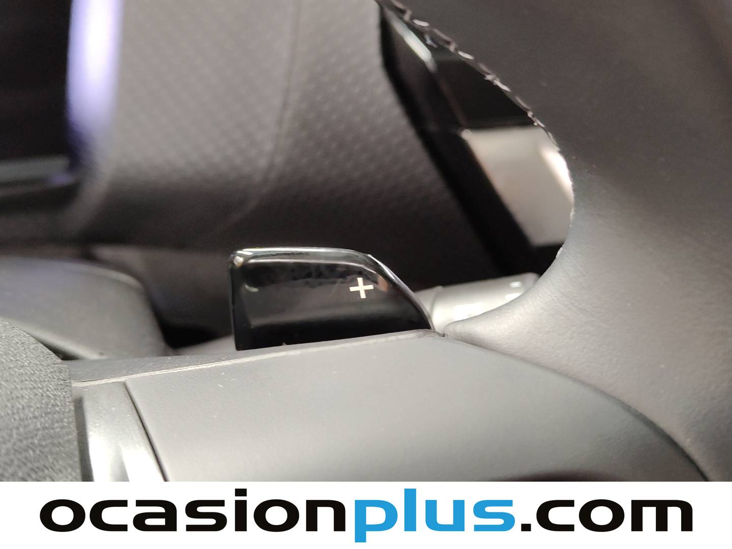 Foto Citroën C4 X Citroen C4 X 1.2 PureTech 130 S&S Shine EAT8 (131 CV)