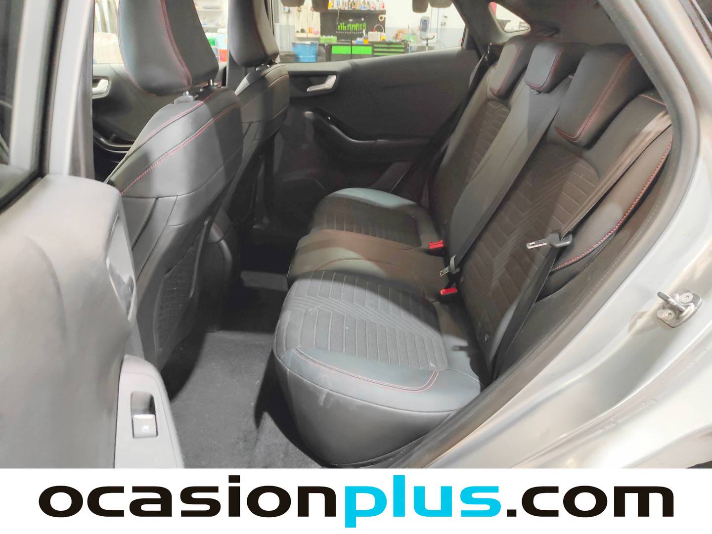 Foto Ford Puma Ford Puma 1.0 EcoBoost MHEV ST-Line X Auto  (125 CV)