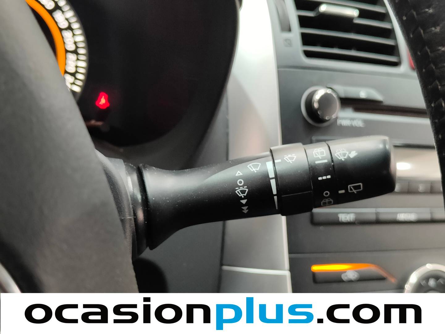 Toyota Auris Toyota Auris 1.6 VVT-I Active (132 CV) 132cv