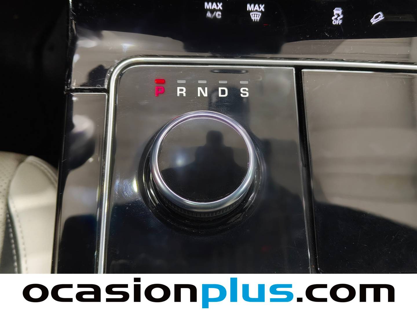 Foto Land Rover Range Rover Velar Land Rover Range Rover Velar P250 R-Dynamic S 4WD Auto (250 CV)