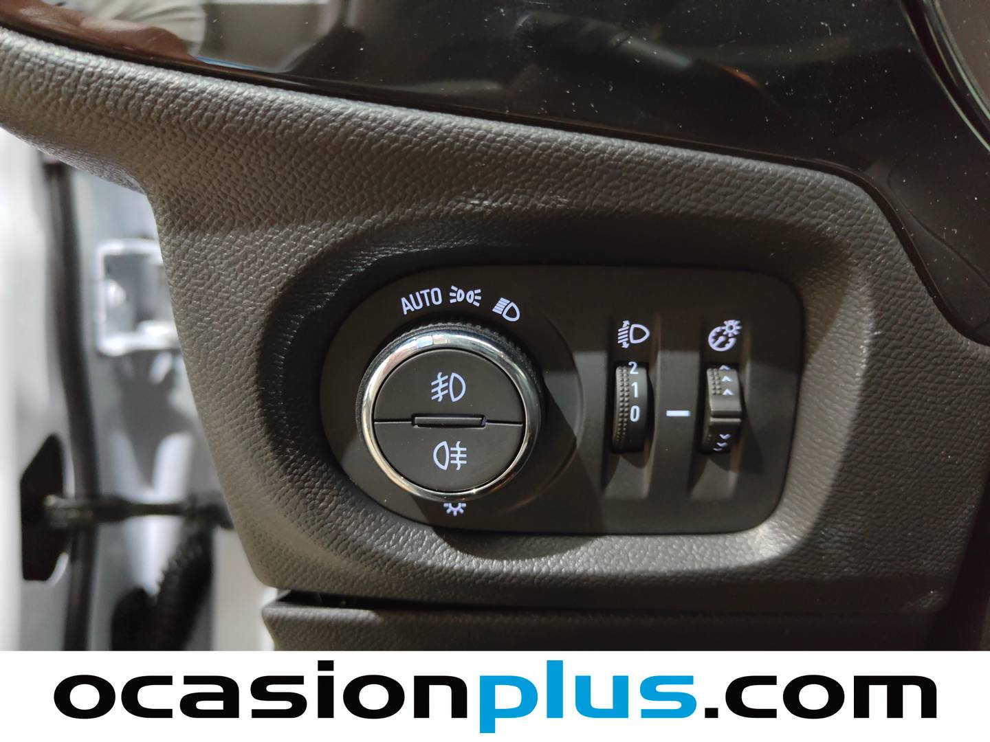 Foto Opel Corsa Opel Corsa 1.2 Turbo XHL Hybrid Edition eDCT (100 CV)