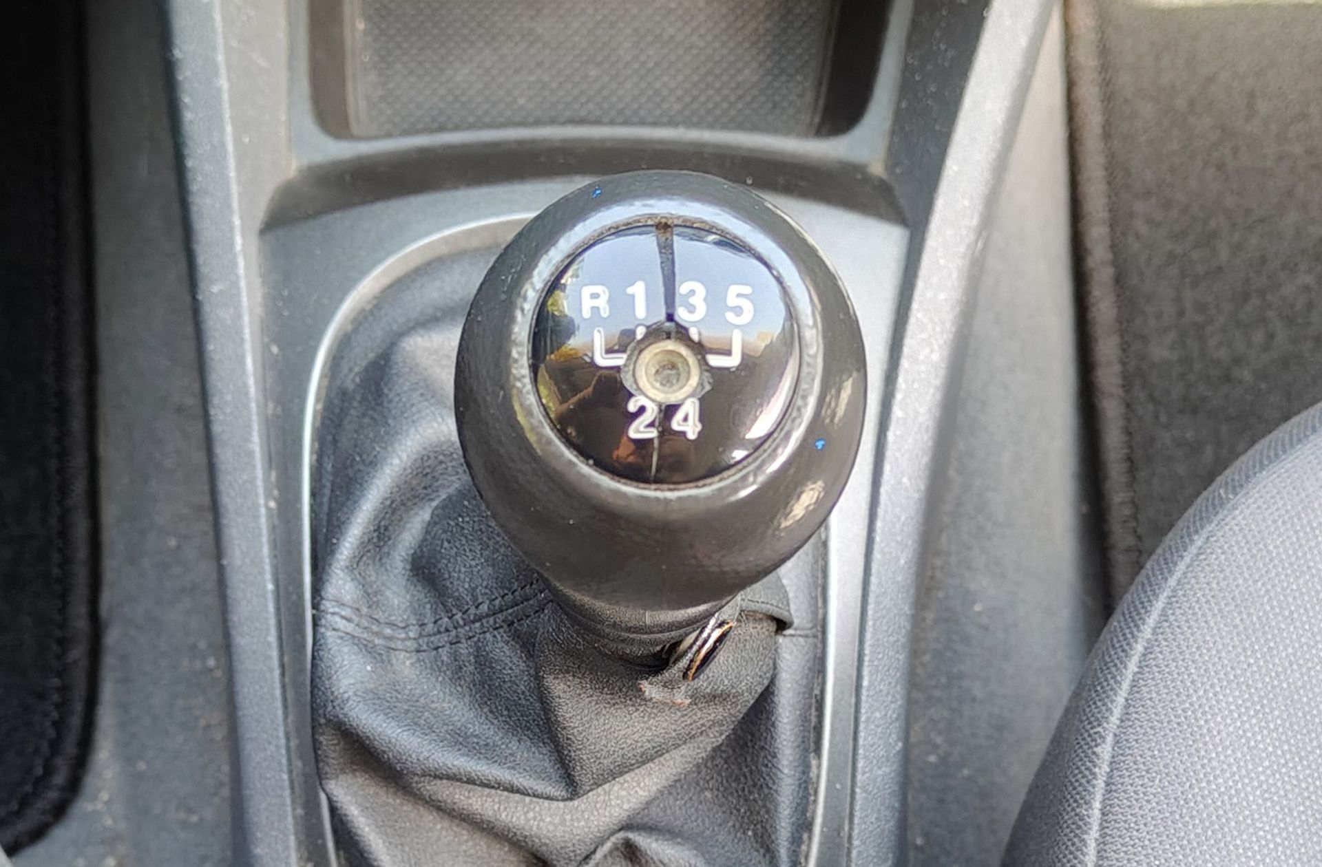 Kia Rio 1.4 Dohc EXI - foto 5