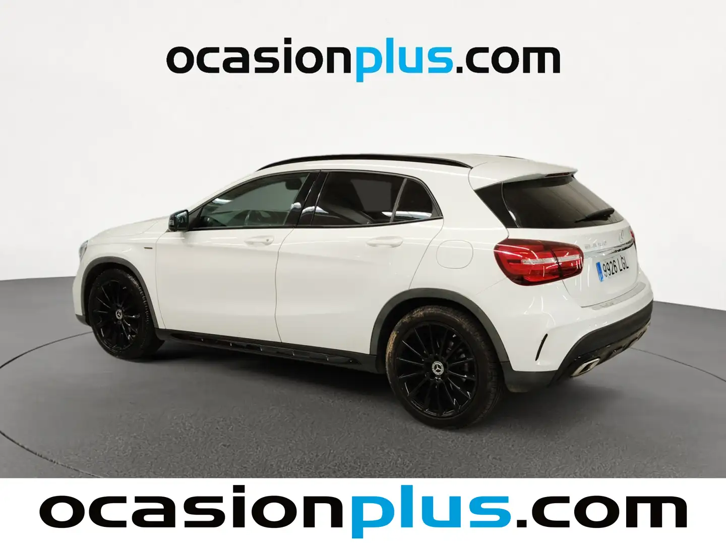 Foto Mercedes GLA Mercedes-Benz GLA 180 (122 CV) PACK AMG