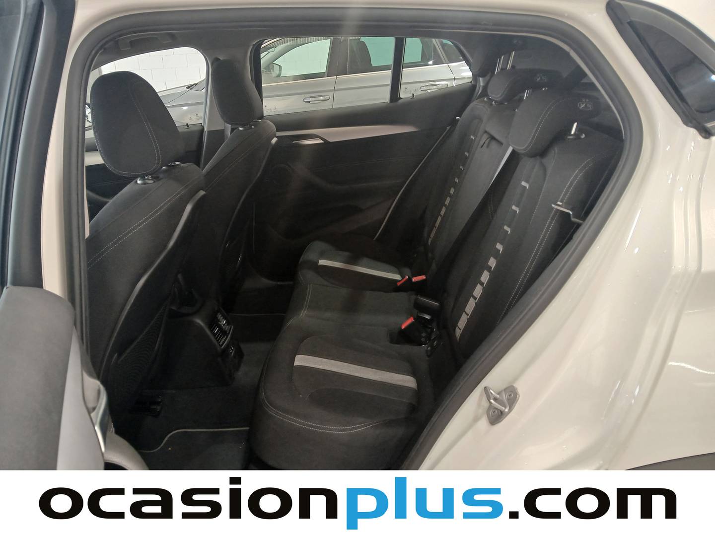 Foto asientos traseros BMW X2 BMW X2 sDrive18i (140 CV)
