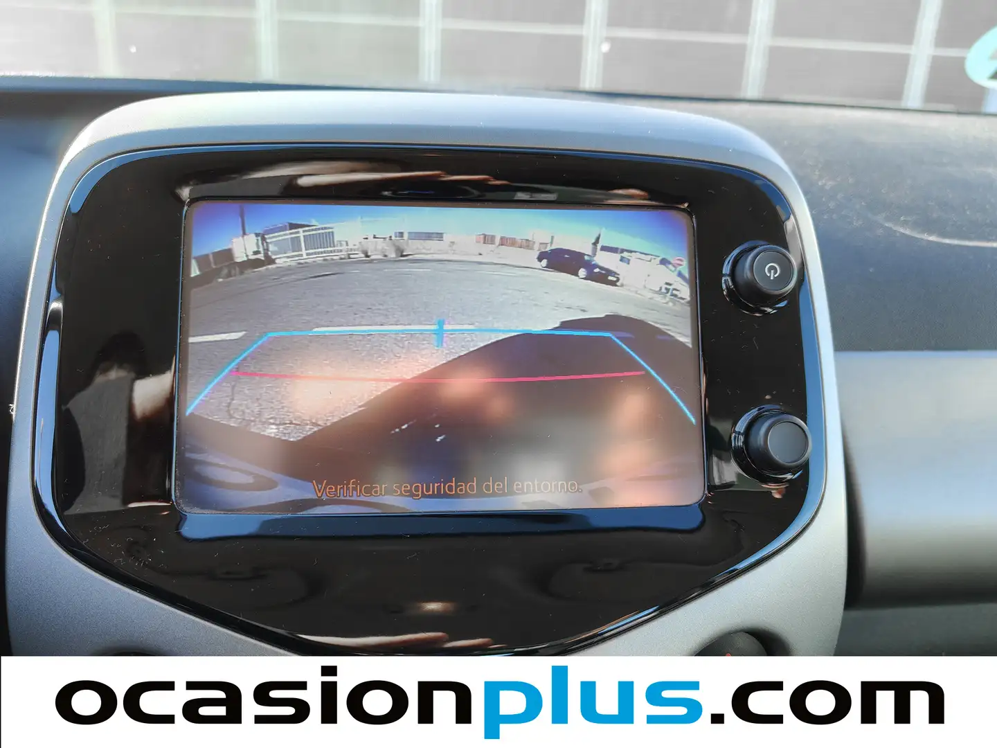 Foto Toyota Aygo Toyota Aygo 1.0 70 x-play (69 CV)