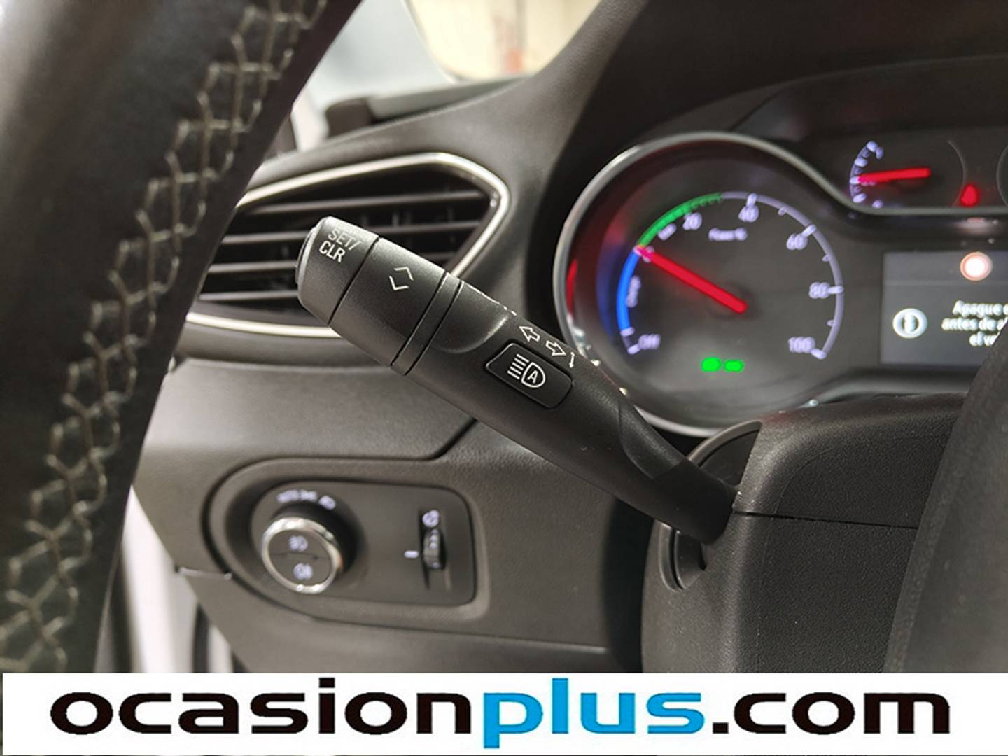 Foto Opel Grandland X PHEV Opel Grandland X 1.6 Turbo PHEV Ultimate 4x2 Auto (224 CV)