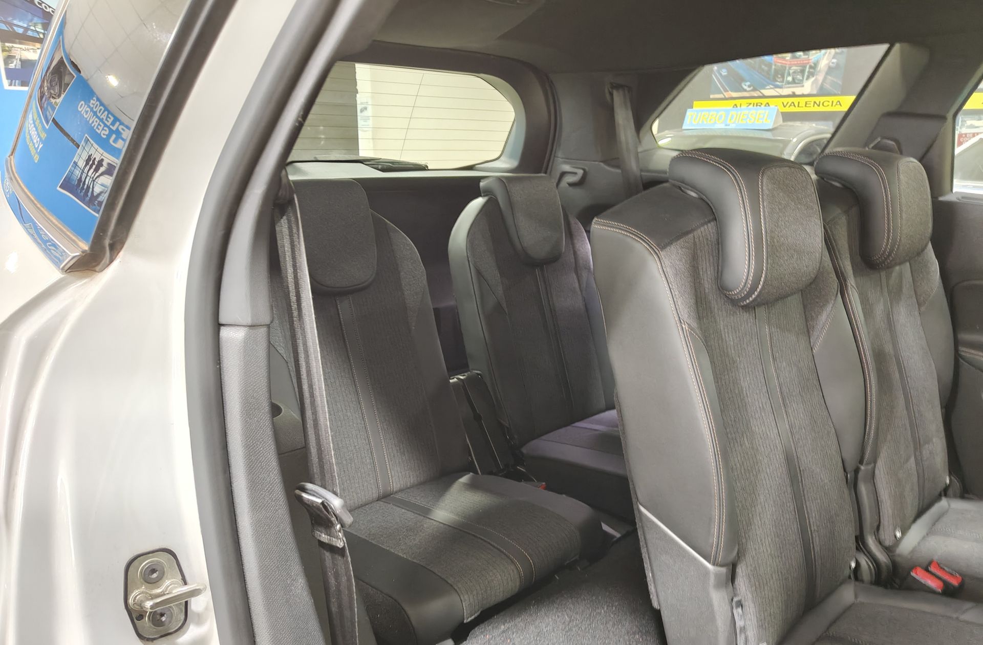 Peugeot 5008 PureTech 130 GT Line EAT8 7 plazas - foto 7