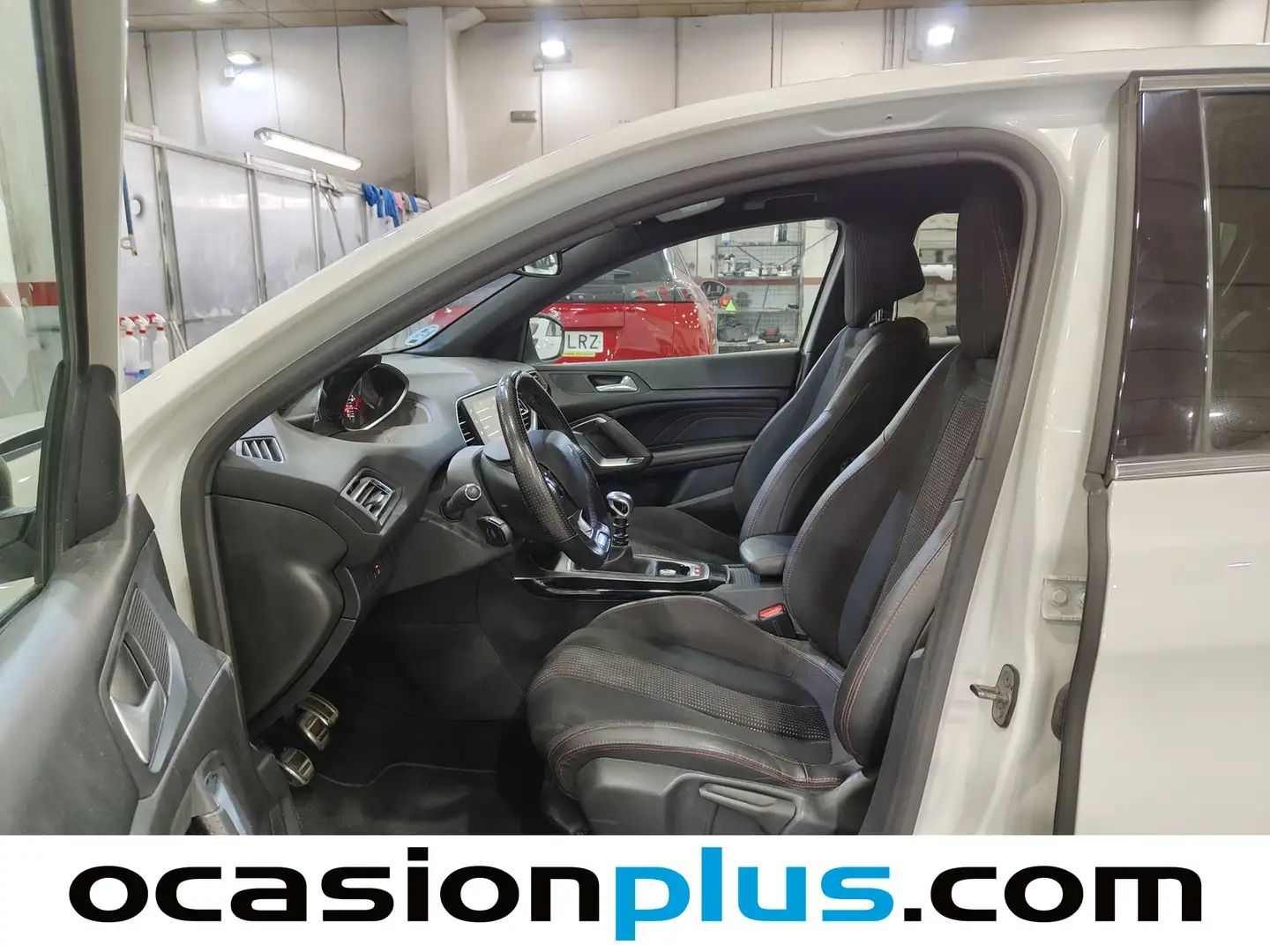 Foto Peugeot 308 Peugeot 308 1.2 PureTech S&S GT Line (130 CV)