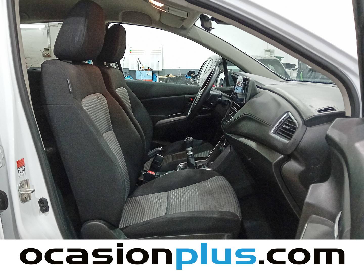 Foto Suzuki S-Cross Suzuki S-Cross 1.4T Mild Hybrid S2 4WD (129 CV)