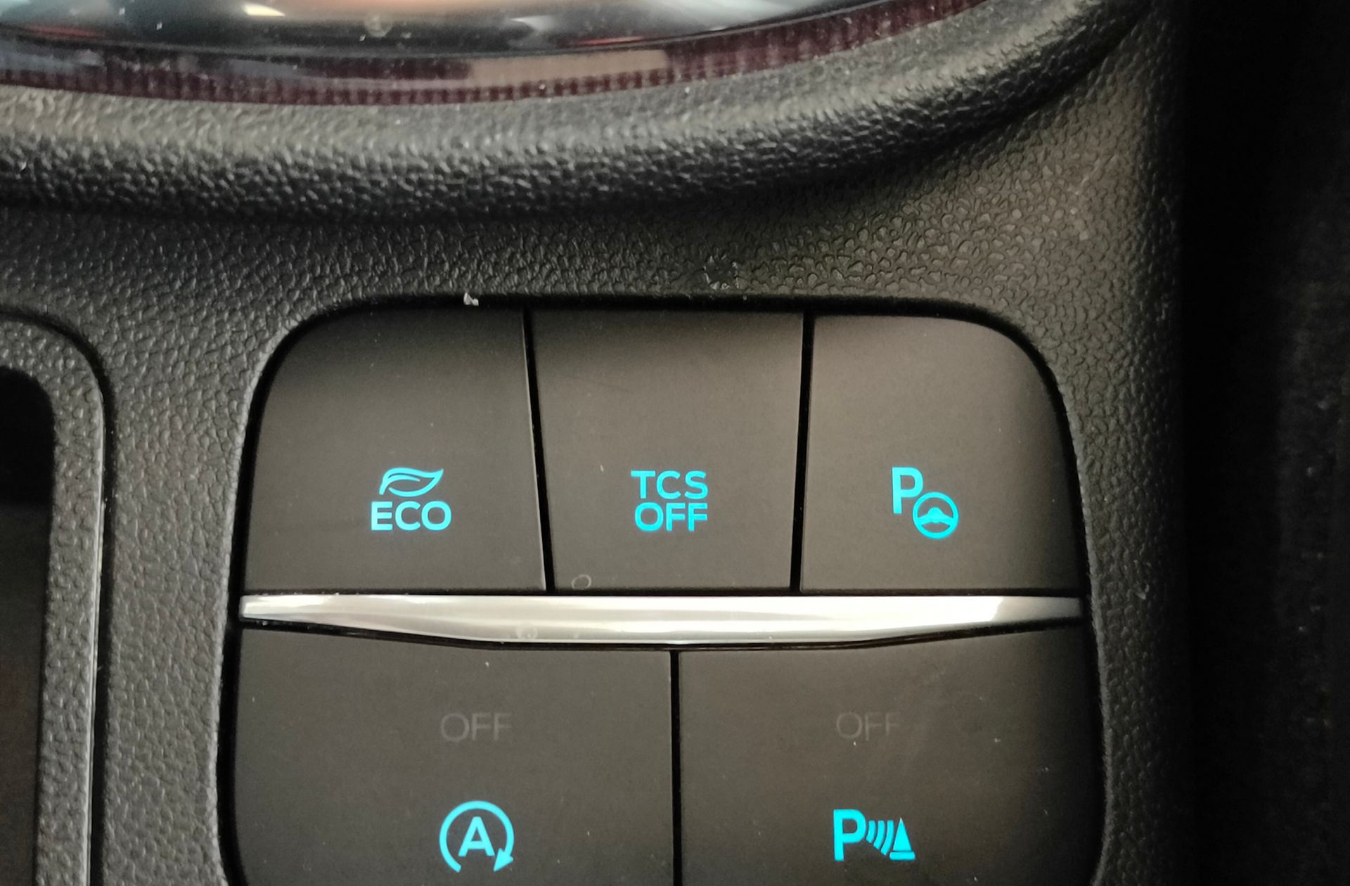 Ford Fiesta 1.0 EcoBoost Vignale - foto 32