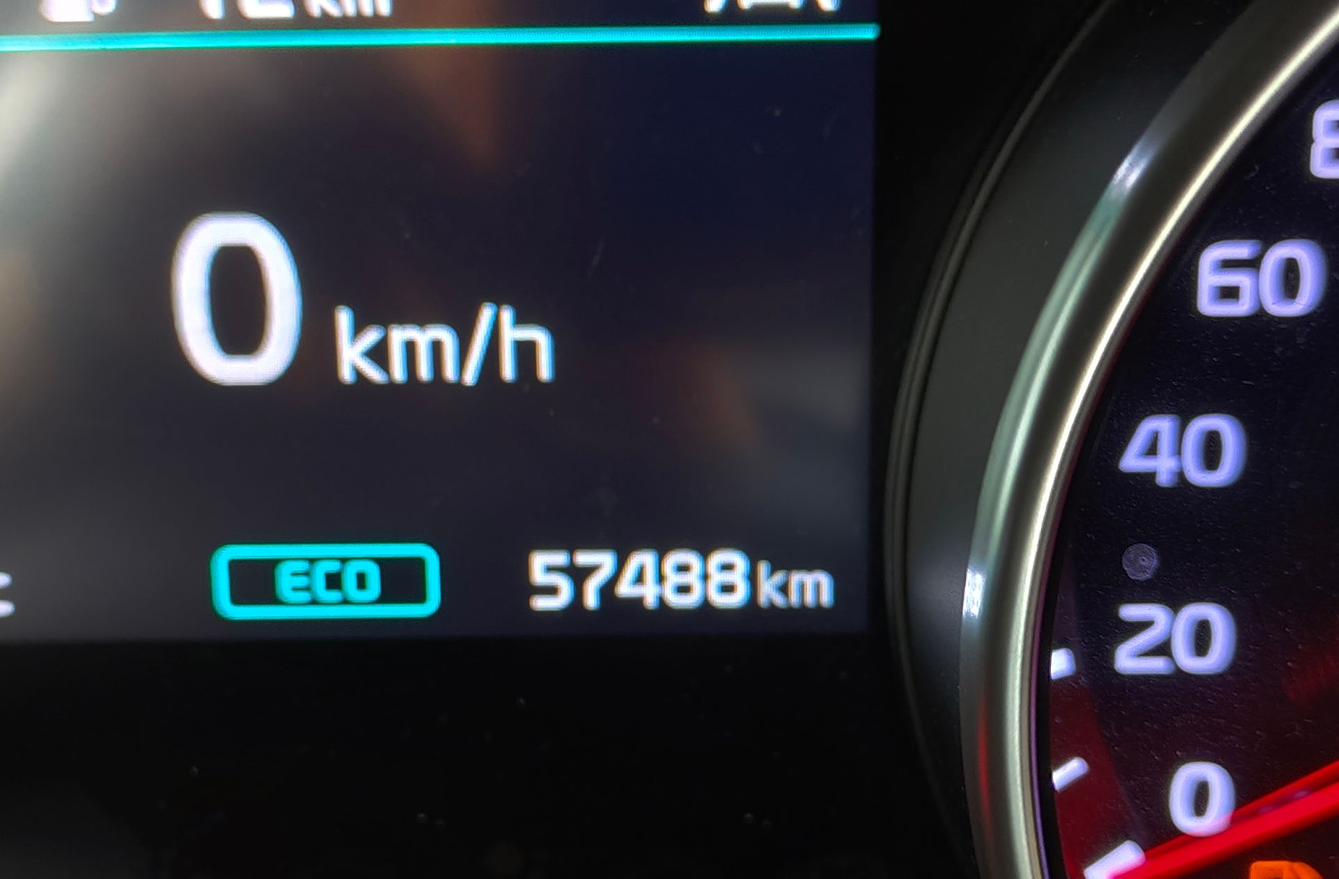 Kia XCeed 1.5 MHEV iMT Tech - foto 11
