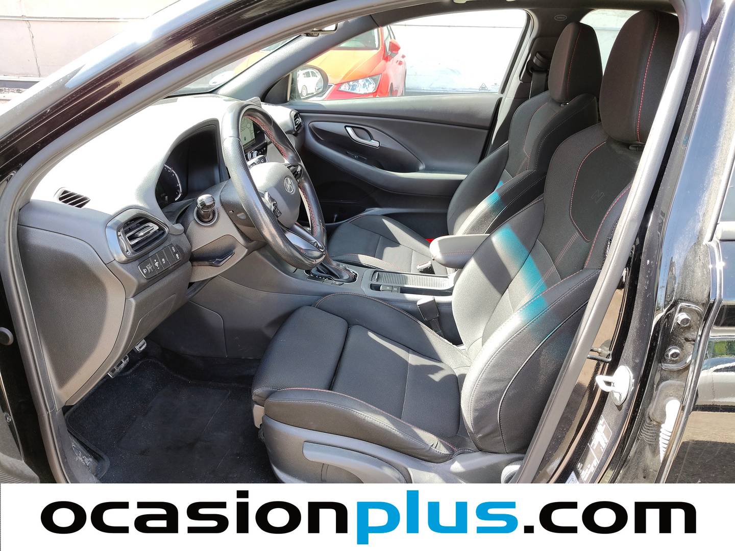 Foto asientos delanteros Hyundai i30 HYUNDAI i30 1.5 TGDI 48V N-Line X Fastback DCT (159 CV)