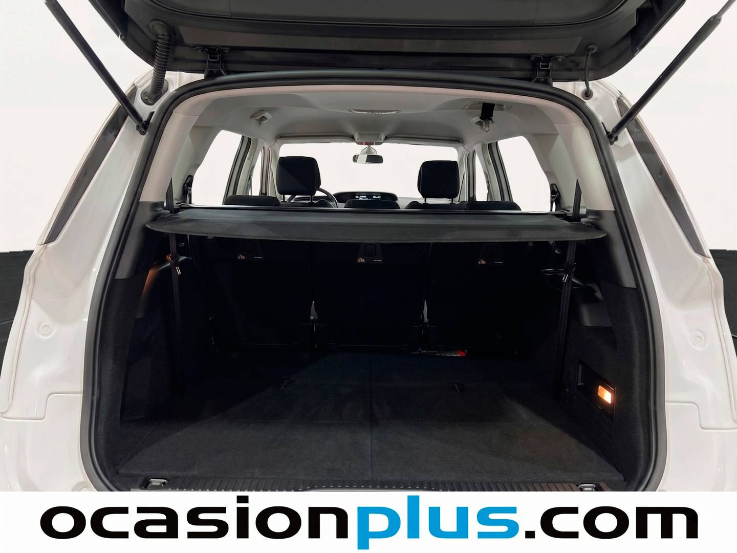Fotos maletero Citroën Grand C4 Picasso Citroën Grand C4 Picasso BlueHDi 120 Live 7 Plazas (120 CV)