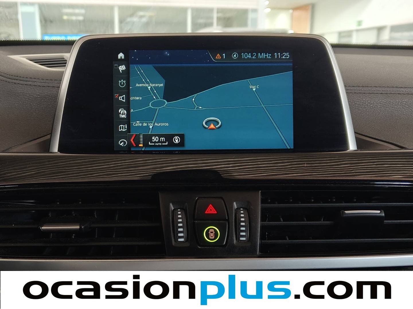 Extras y acabados del BMW X2 BMW X2 sDrive18i (140 CV)