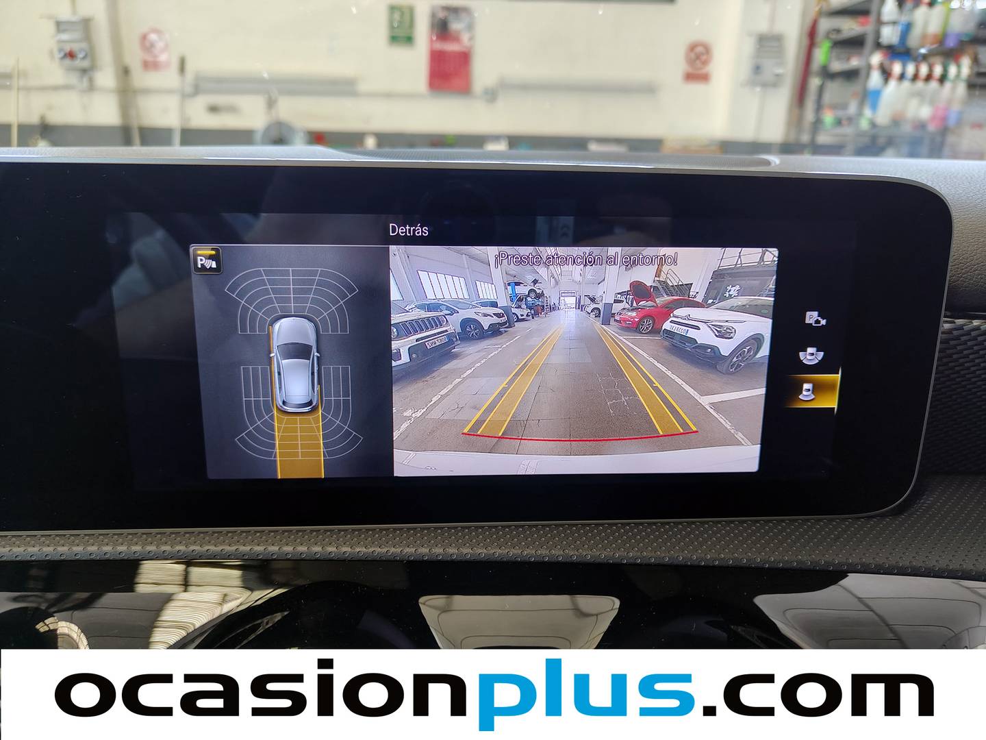 Equipamiento del Mercedes Clase A Mercedes Clase A A 180 d  (116 CV)