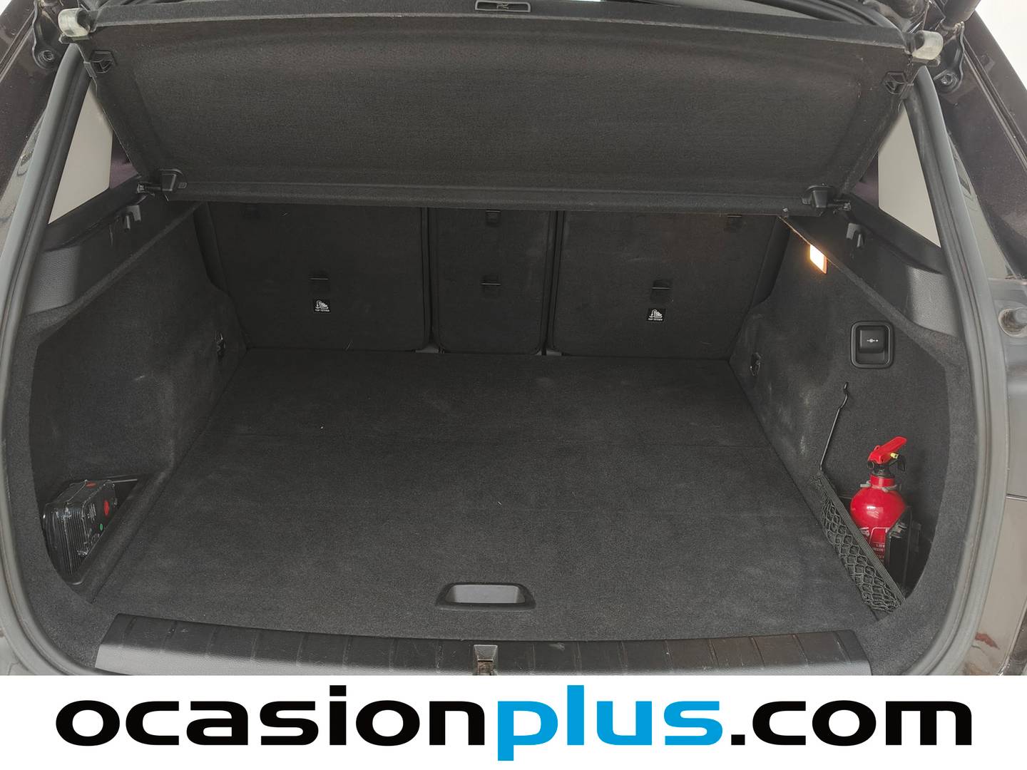 Fotos maletero BMW X1 BMW X1 sDrive18d (150 CV)