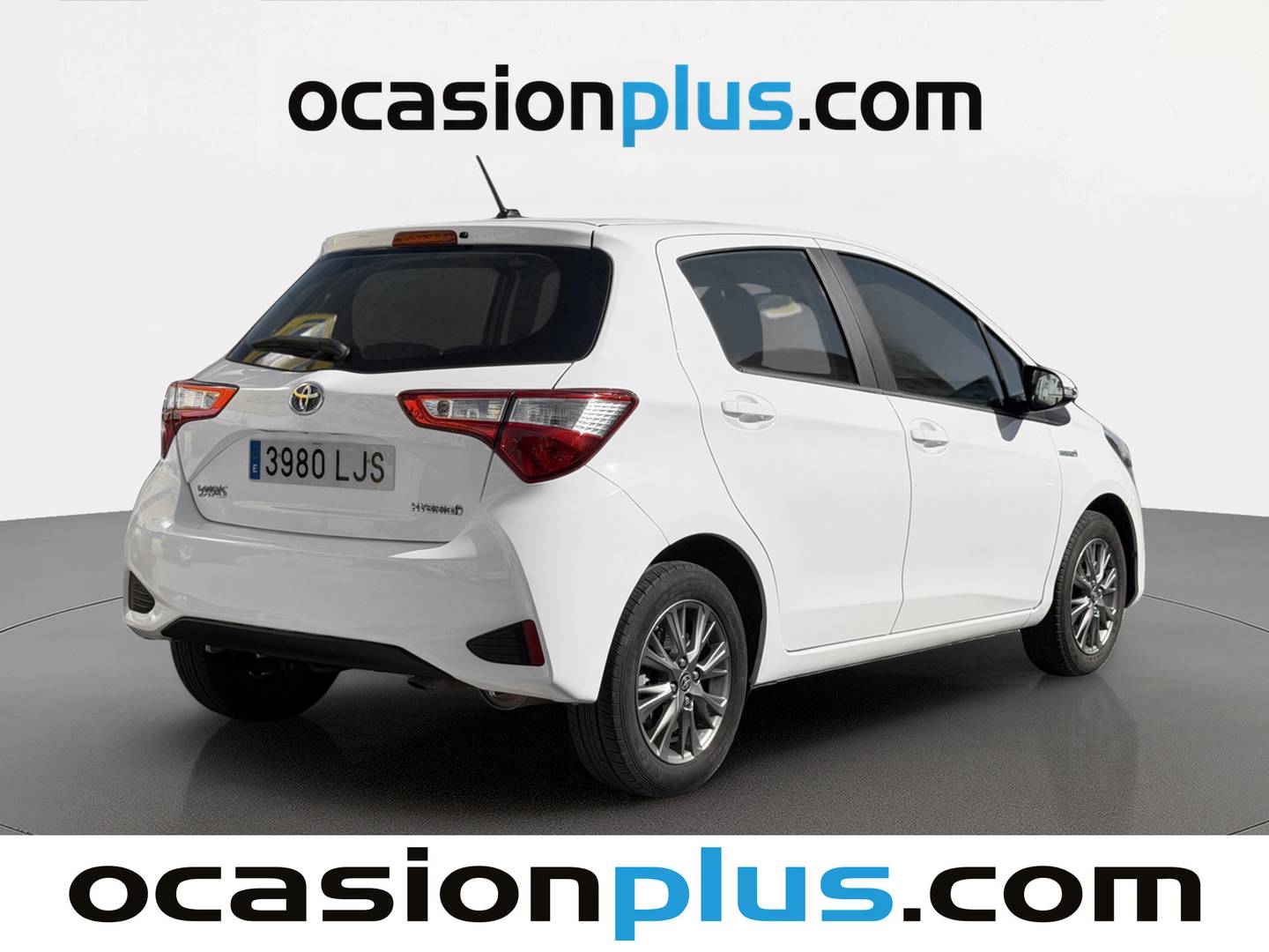 Foto trasera Toyota Yaris Toyota Yaris 1.5 100H Active (100 CV) derecha