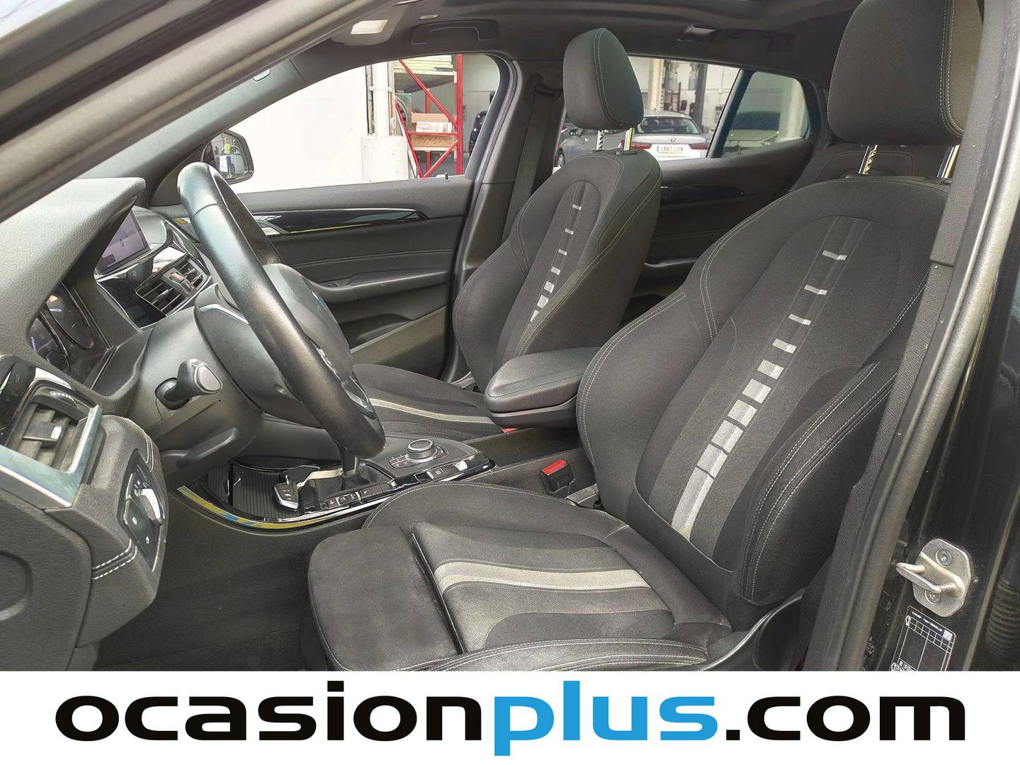 Foto asientos delanteros BMW X2 BMW X2 sDrive18i (140 CV)