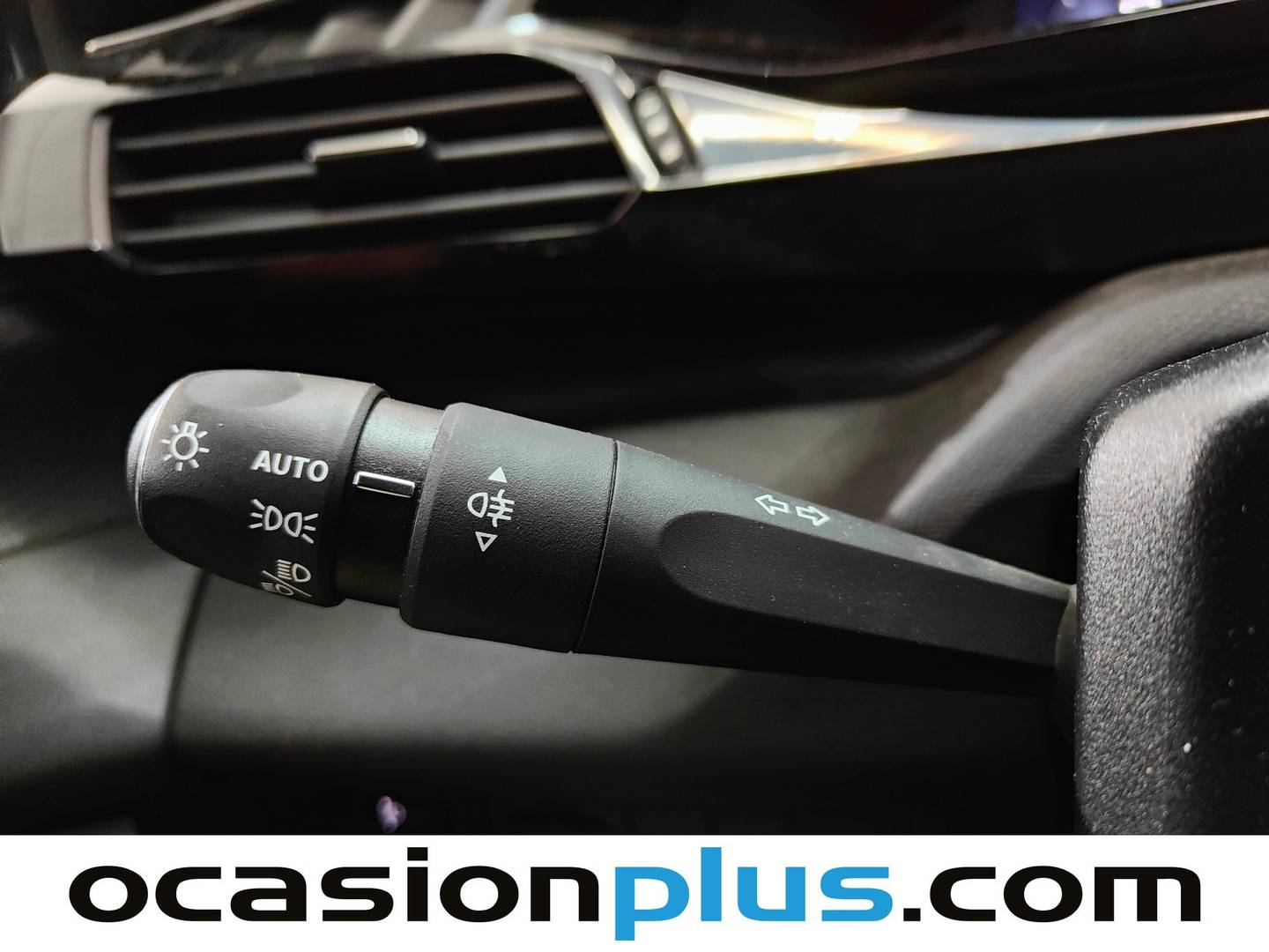 Foto Peugeot 308 Peugeot 308 PureTech 130 S&S Active EAT8 (130 CV)