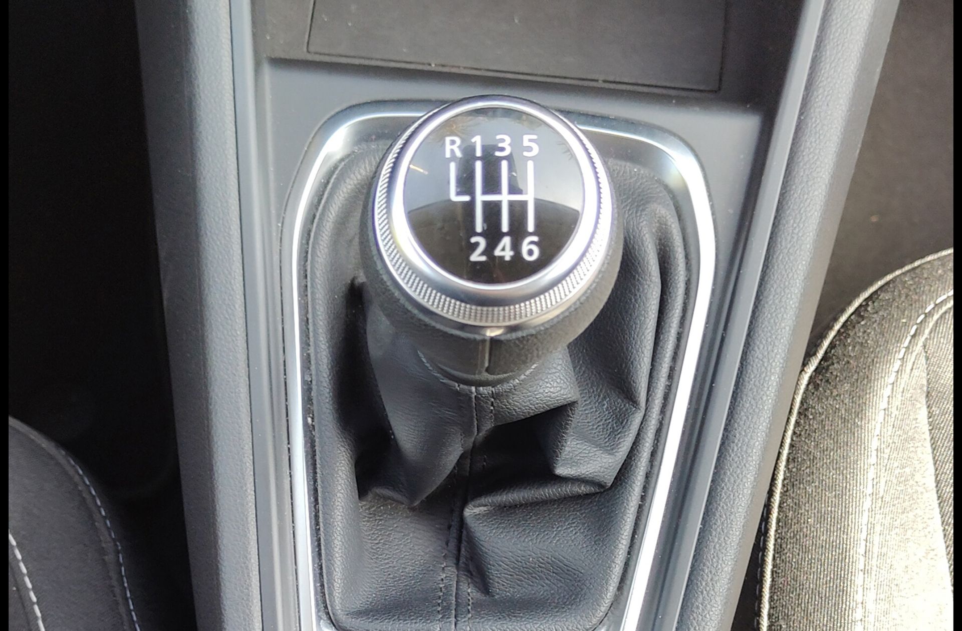Renault Captur Zen TCe GPF - foto 5