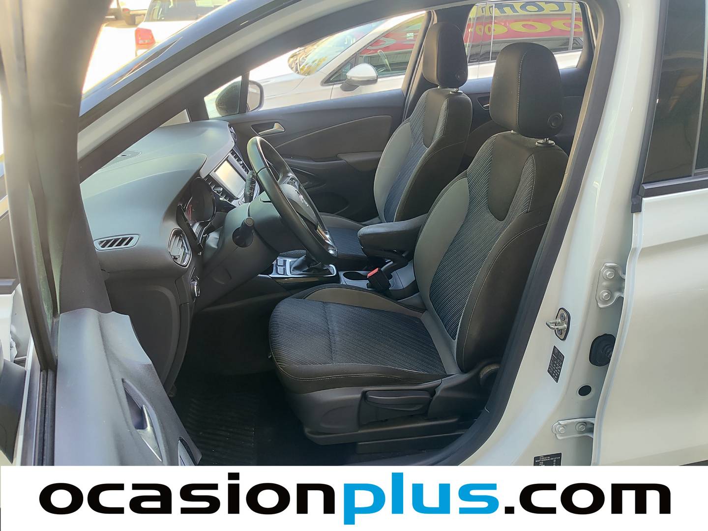 Foto asientos delanteros Opel Crossland X Opel Crossland X 1.5 D S&S Design Line 120 Aniversario (102 CV)